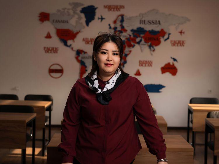 ERKINOVA JANAR ABDURAXMON QIZI — Kimyo o`qituvchisi