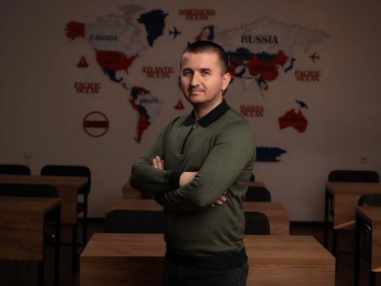 VOSIYEV TEMUR FARXODOVICH — Ingliz tili o`qituvchisi